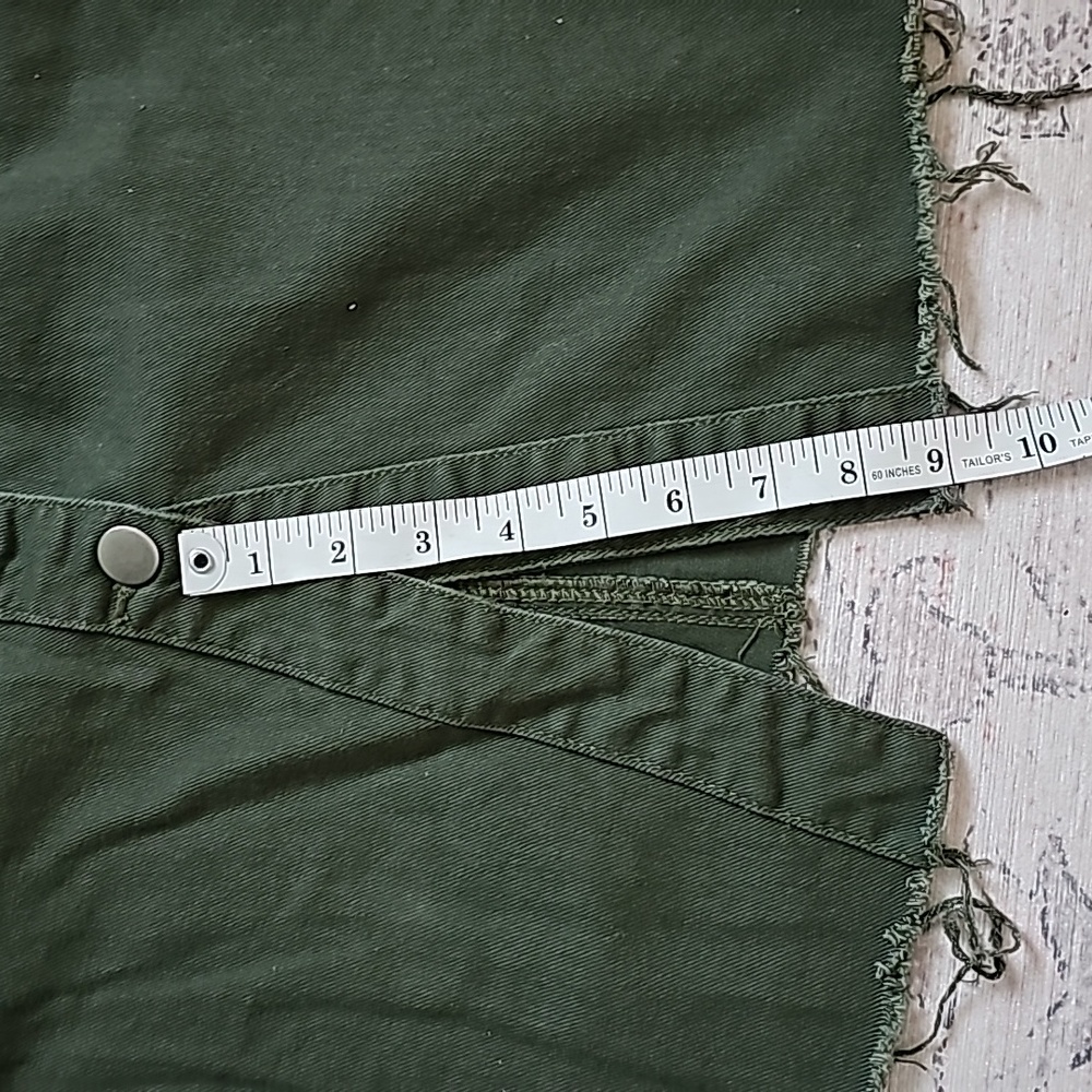 Forever 21 Olive Green Button-Front Midi Skirt - Picture 7 of 7